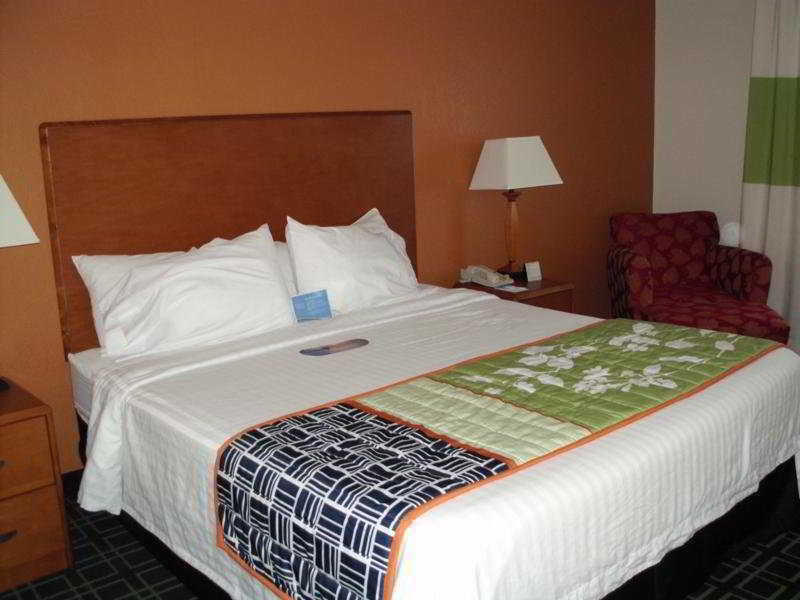 Fairfield Inn And Suites By Marriott Tampa North Temple Terrace Dış mekan fotoğraf